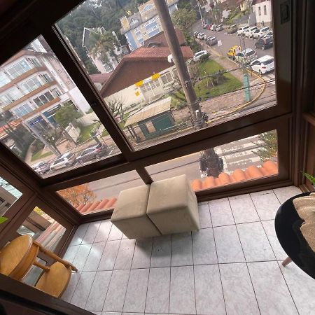 Apartamento Para 9 Pessoas - Blumenhaus 201 - Uma Quadra Da Rua Coberta! Gramado Exterior foto